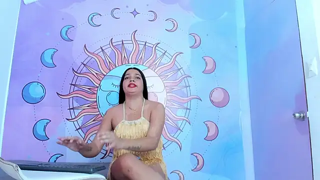luna hoott online show from 05/14/26, 07:20