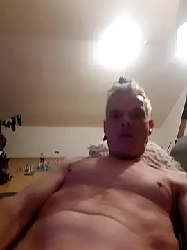 Nick69mann online show from 11/17/25, 03:12