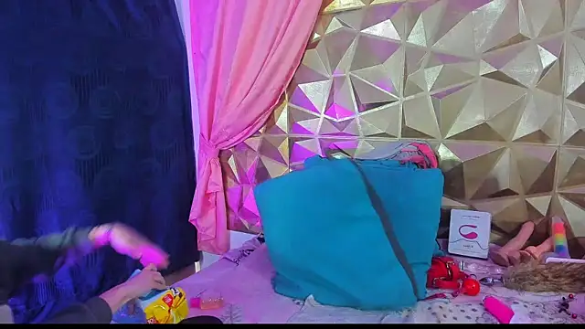 neeko princes online show from 01/05/25, 03:13