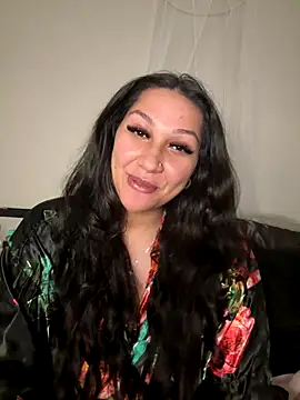 Snapshot of Lickplayofficial chatting on 11/22/25, 02:54 Lickplayofficial online show from 11/22/25, 02:54