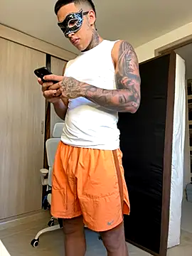 sendfer online show from 10/25/25, 10:04