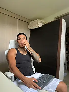 sendfer online show from 12/17/25, 07:20