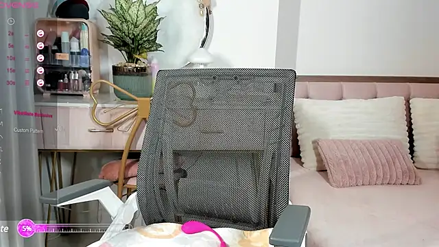  Joliie  online show from 03/03/25, 03:53