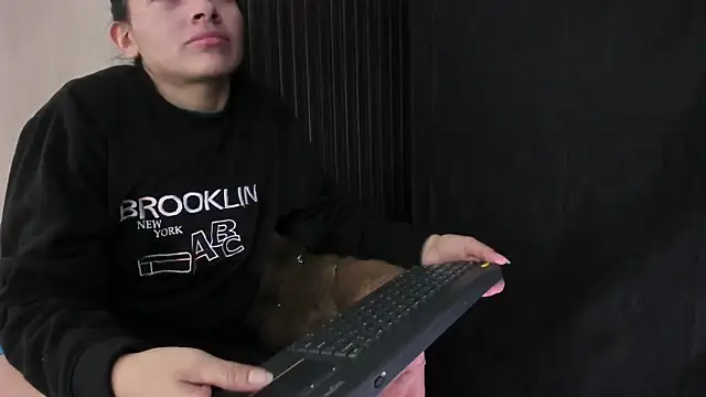  shantal smith online show from 03/26/26, 01:55