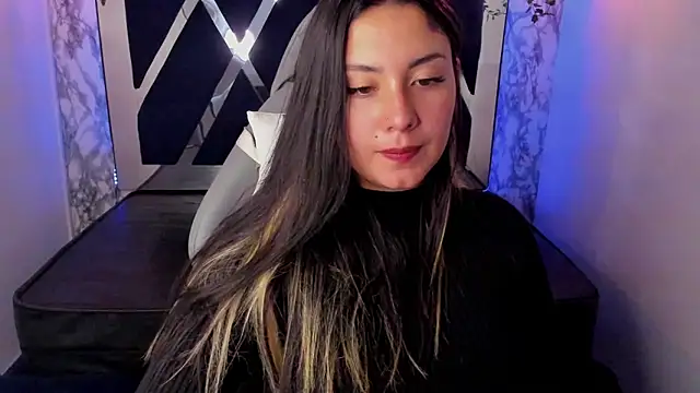 Snapshot of Lia_14_ chatting on 01/17/25, 05:30 Lia 14 online show from 01/17/25, 05:30