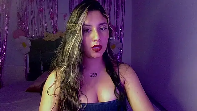 Snapshot of Lia_14_ chatting on 10/11/25, 12:32 Lia 14 online show from 10/11/25, 12:32