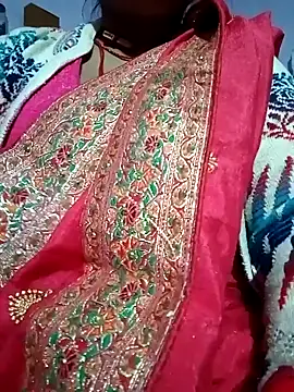 Hotmohni online show from 12/31/24, 10:15