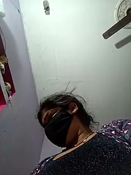 Hotmohni online show from 03/17/25, 08:19