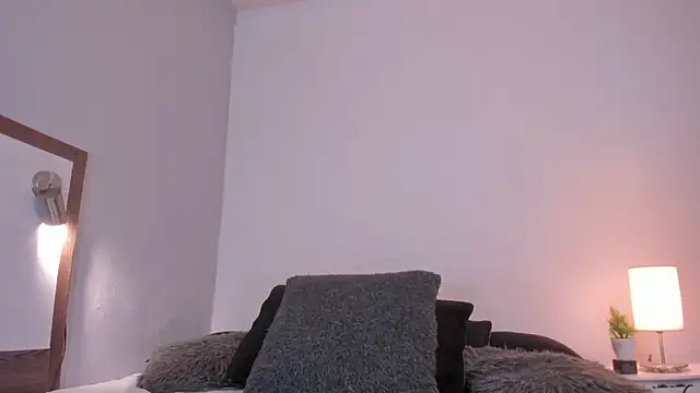 MELISSA ALVAREZ online show from 01/17/25, 09:49