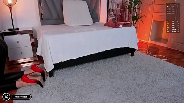 missatenea online show from 03/21/25, 01:45