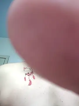 zhenzhen521 online show from 03/11/25, 04:18