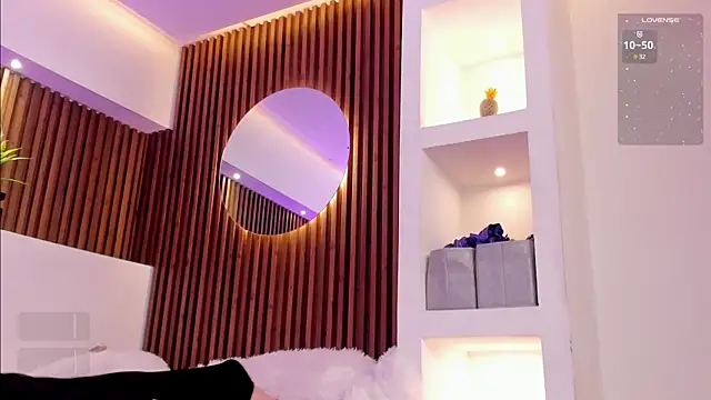 lilith gray9 online show from 02/24/25, 06:49