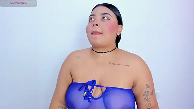 Emily cooper20 online show from 01/11/25, 04:38