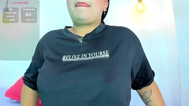 Emily cooper20 online show from 02/10/25, 07:17