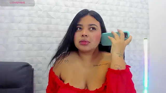 Emily cooper20 online show from 03/22/25, 12:06