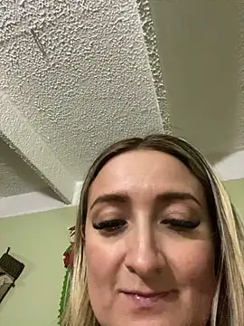 antonella87 online show from 12/30/24, 12:22