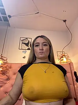 Snapshot of antonella87 chatting on 02/04/26, 10:36 antonella87 online show from 02/04/26, 10:36