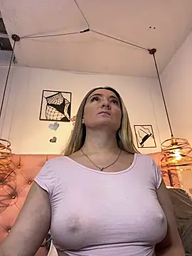 Snapshot of antonella87 chatting on 02/09/26, 10:14 antonella87 online show from 02/09/26, 10:14