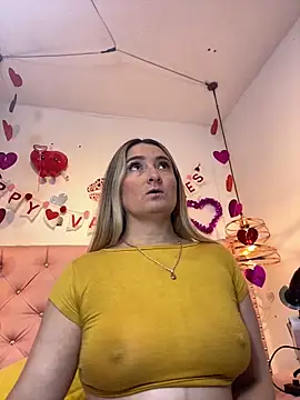 Snapshot of antonella87 chatting on 02/16/26, 10:17 antonella87 online show from 02/16/26, 10:17