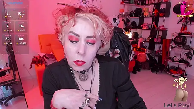 GinaMiracle online show from 10/28/25, 12:03