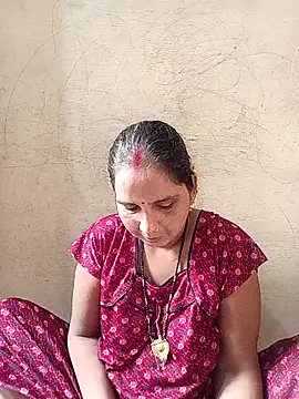 Snapshot of reemacouple007 chatting on 10/08/25, 03:59 reemacouple007 online show from 10/08/25, 03:59