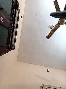 Snapshot of reemacouple007 chatting on 10/14/25, 05:52 reemacouple007 online show from 10/14/25, 05:52