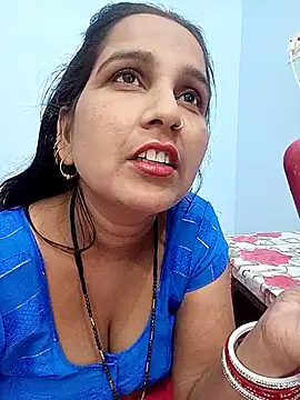 Snapshot of reemacouple007 chatting on 10/31/25, 07:09 reemacouple007 online show from 10/31/25, 07:09