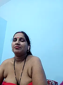 Snapshot of reemacouple007 chatting on 11/01/25, 08:00 reemacouple007 online show from 11/01/25, 08:00