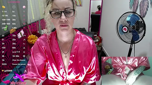 ViickySexy online show from 01/13/26, 07:08