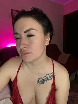 Roxana Bell online show from 03/11/25, 10:09