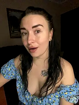 Roxana Bell online show from 11/25/25, 08:31