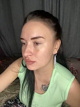 Roxana Bell online show from 03/23/26, 07:40