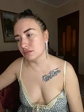 Roxana Bell online show from 04/04/26, 12:13