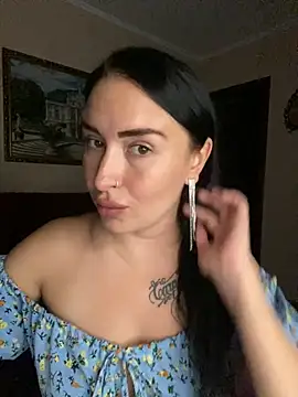 Roxana Bell online show from 07/06/26, 06:43