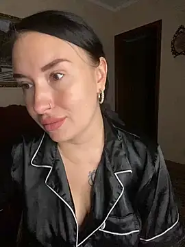 Roxana Bell online show from 07/20/26, 07:16