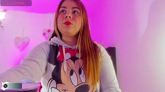 little tifanny82 online show from 10/01/25, 09:43