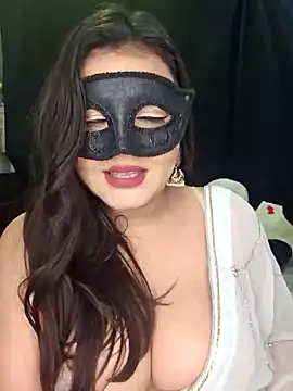 Snapshot of Blossam_07 chatting on 01/07/25, 12:13 Blossam 07 online show from 01/07/25, 12:13