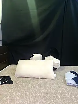 Snapshot of Blossam_07 chatting on 01/14/25, 02:22 Blossam 07 online show from 01/14/25, 02:22