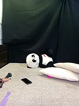 Snapshot of Blossam_07 chatting on 01/17/25, 11:27 Blossam 07 online show from 01/17/25, 11:27