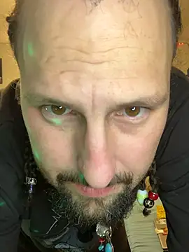 BobbyQ29 online show from 11/26/25, 02:12