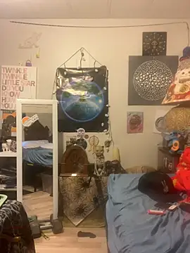 BobbyQ29 online show from 11/29/25, 12:02