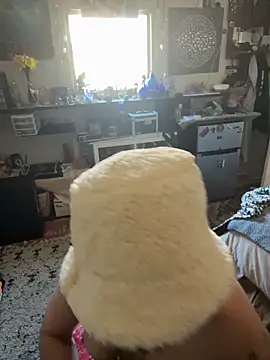 BobbyQ29 online show from 03/04/26, 04:02