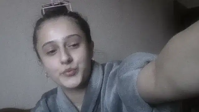 Caramel bunny online show from 03/12/25, 01:08