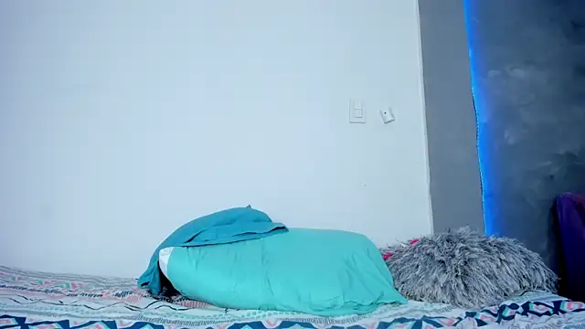 Alexxxholy online show from 11/24/25, 01:00