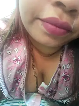 Ravina patil1 online show from 03/07/26, 12:13