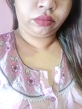 Ravina patil1 online show from 04/29/26, 06:39
