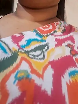 Ravina patil1 online show from 05/06/26, 05:35