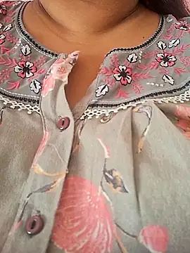 Ravina patil1 online show from 05/16/26, 05:15