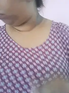 Ravina patil1 online show from 05/25/26, 05:35