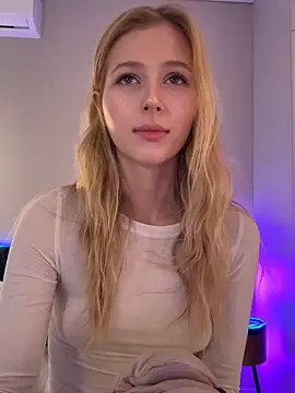 LunaRase online show from 04/11/26, 07:45